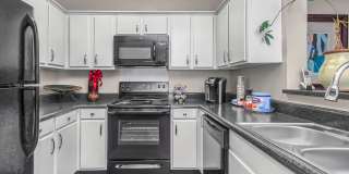 The Estates at Legends Gallery 13