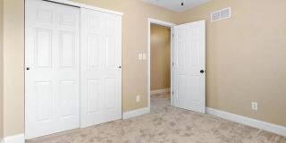 Lovely 2 Bedroom / 2 Bath for Rent Gallery 20