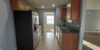 Home near FLW! Gallery 12