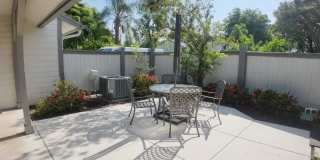 13368 Bedford Mews Court Gallery 19