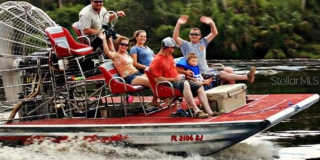 333 THE ESPLANADE N Gallery 32