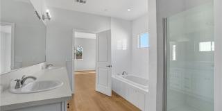 451 Hervey Avenue Gallery 9