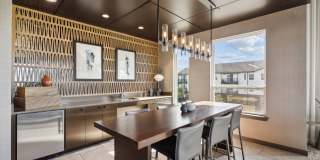 The Scenic at River East Gallery 15