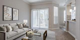 Gramercy Park Gallery 9