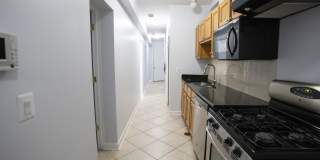 2416 N Greenview Avenue Gallery 10