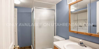 1214 W 1380 N Gallery 12