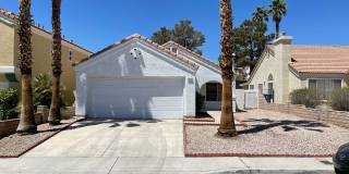 3 Bedroom House in The Lakes! Gallery 1