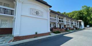 STUDIO APARTMENT LEASING NOW! 1/2 DEPOSIT SPECIAL Gallery 1