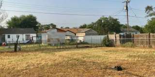 Cute 2 bed, 1 bath, 1 car garage in North Amarillo! Gallery 1