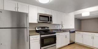 950 Lafayette Gallery 19