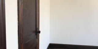 2346 Ravine Street Gallery 21