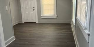 Newly Renovated 1 Bedroom / 1 Bath Apartment Gallery 10