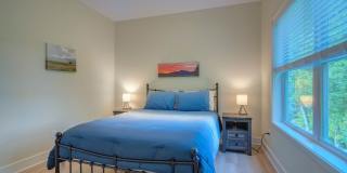 Brand New Townhouse Community in Blacksburg! - FURNISHED Gallery 15