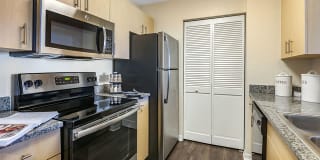 Landings at Lake Gray Gallery 8