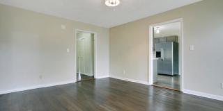 5319 Thackeray Drive Gallery 10