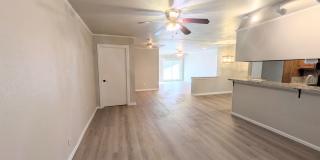 Leon Valley Gem!! Gallery 19