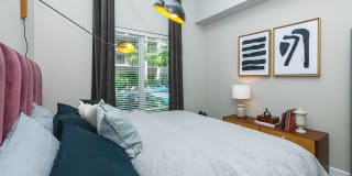 Canal 1535 Gallery 32