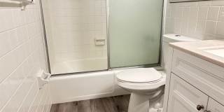 1911 NE 28th Court Gallery 9