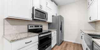 One Bedroom  1 Bath - ASK ABOUT OUR MOVE IN SPECIAL - Everyone likes free rent! Gallery 1
