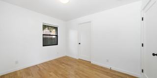 1741 N Avenue 46 Gallery 14