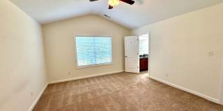 Welcome Home to Comfort and Convenience! Gallery 19