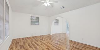 3-BEDROOM HOME IN LOMA PARK Gallery 7