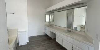 Welcome Home in the Desirable Orangecrest Community! Welcome Home in the Desirable Orangecrest Community! Gallery 11