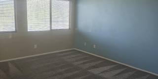 44304 W VINEYARD Street Gallery 17
