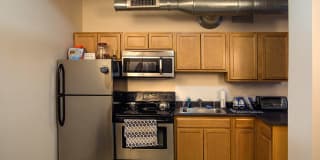 The Lofts at 5 Lyon Gallery 11