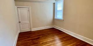 208 N Lombardy St Gallery 9