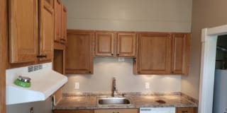 1111 Green Street Gallery 1