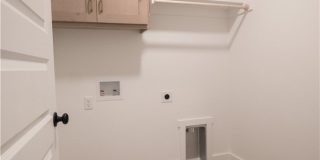 801 Lewis Street Gallery 22