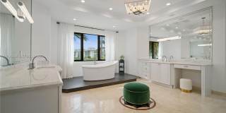 3300 NE 171st St Gallery 22