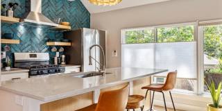 One Bedroom furnished ADU/apartment in The Highlands. Gallery 1