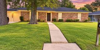 1150 Chatwood Dr. Gallery 1