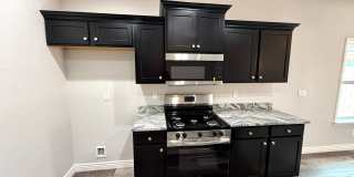 Gorgeous 2025 Built 3 Bedroom 2 Bath Home! Gallery 16