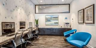 58 W Superior St Gallery 9