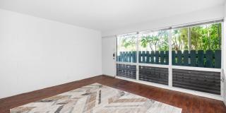 Pualei Cir 1 Bedroom 1 Bath 1 Pkg Pualei Cir 1 Bedroom 1 Bath 1 Pkg Gallery 1