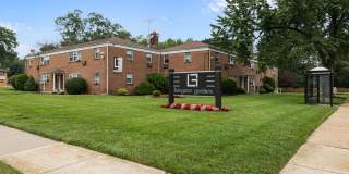 Livingston Gardens Gallery 9