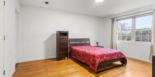 135 38th Street Gallery 11