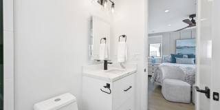 413 E Edgewater Avenue Gallery 32