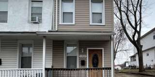 Dundalk - 3 bedrooms and 2.5 baths Available! Gallery 1