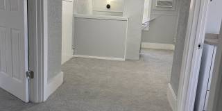 107 N Sanford St Gallery 11