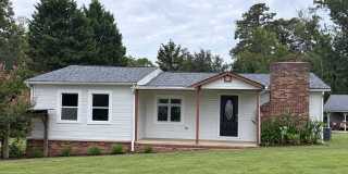 3 Bed/2 Bath Single Family Home Gallery 1