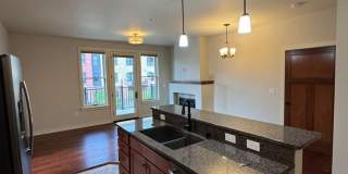 Polleys Square Luxury Condo For Rent Gallery 1