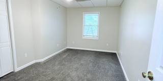 Ranch living in the City Gallery 20