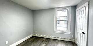 121 Oak Street Gallery 7