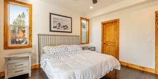 Stunning Fully Furnished 4-Bedroom Home with Amazing Views, EV Charger & Solar in Big Bear! Gallery 24