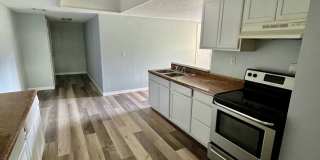 HUGE Dade City 3BR/1BA/1 Car Garage Home w/Tons of Living Area! NO APPLICATION FEE! Gallery 8