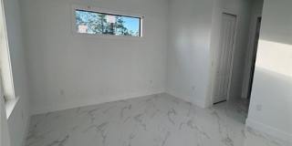 1022 Candlelight Drive Gallery 18